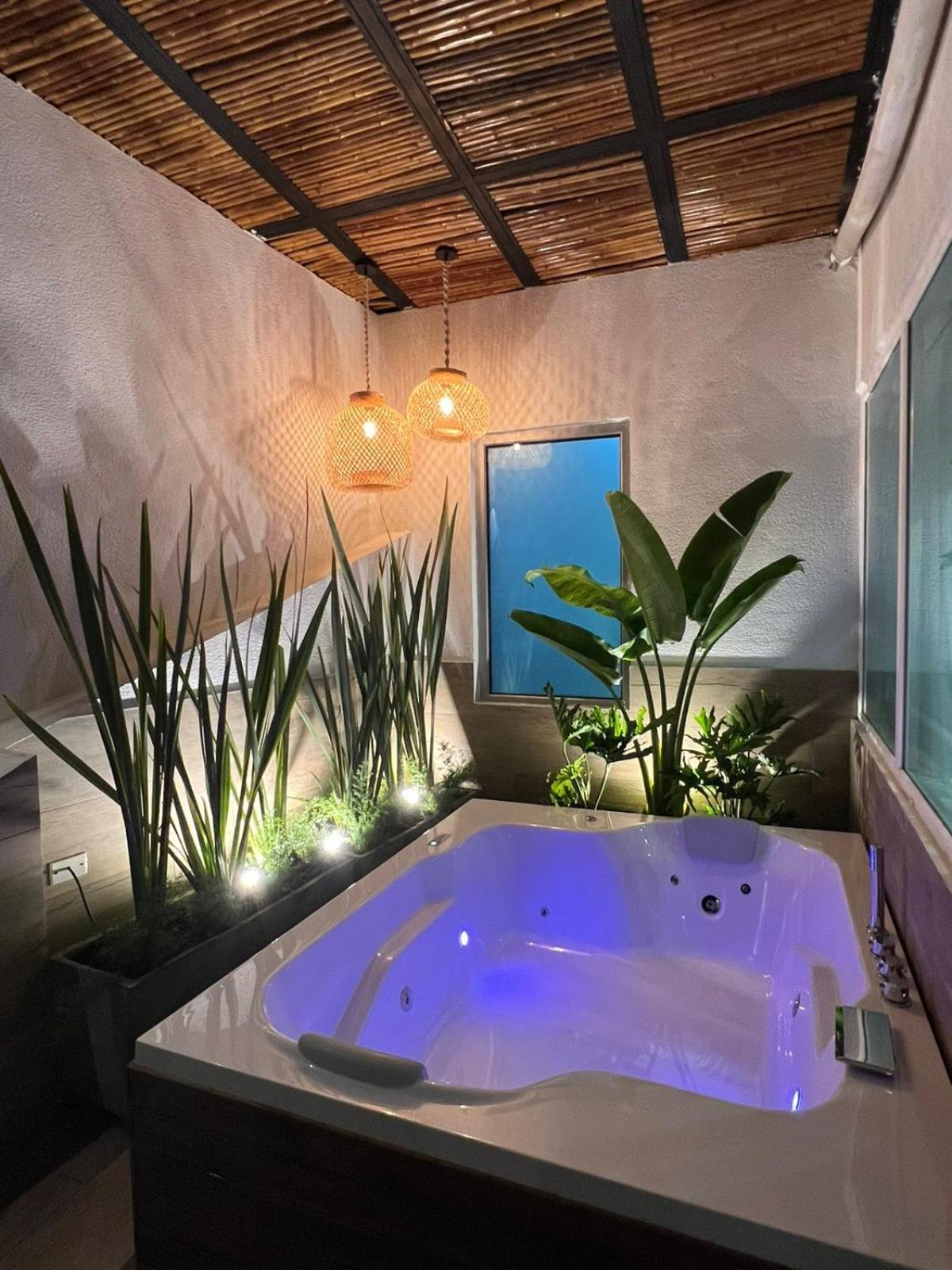 Zi One Luxury Hotel Pereira Ngoại thất bức ảnh