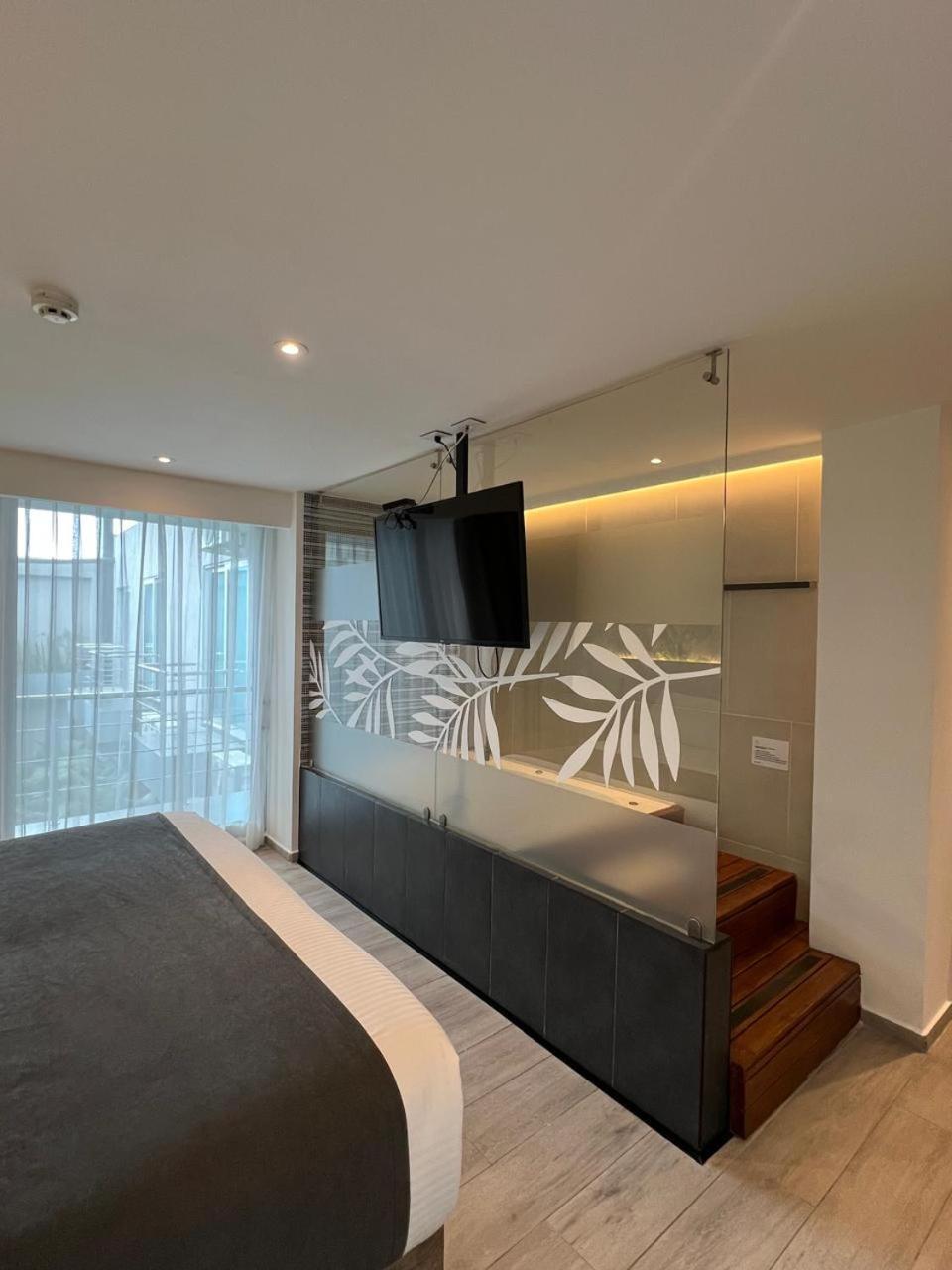 Zi One Luxury Hotel Pereira Ngoại thất bức ảnh